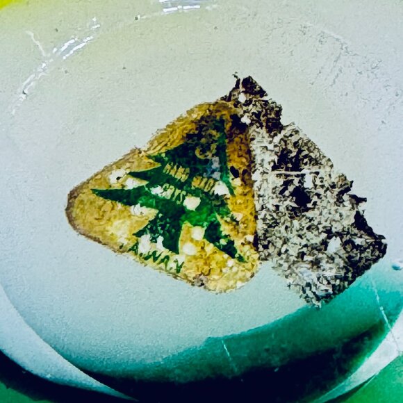 Vintage Crystal Glass Frog Paperweight Figurine Taiwan Collectible - Picture 10 of 10